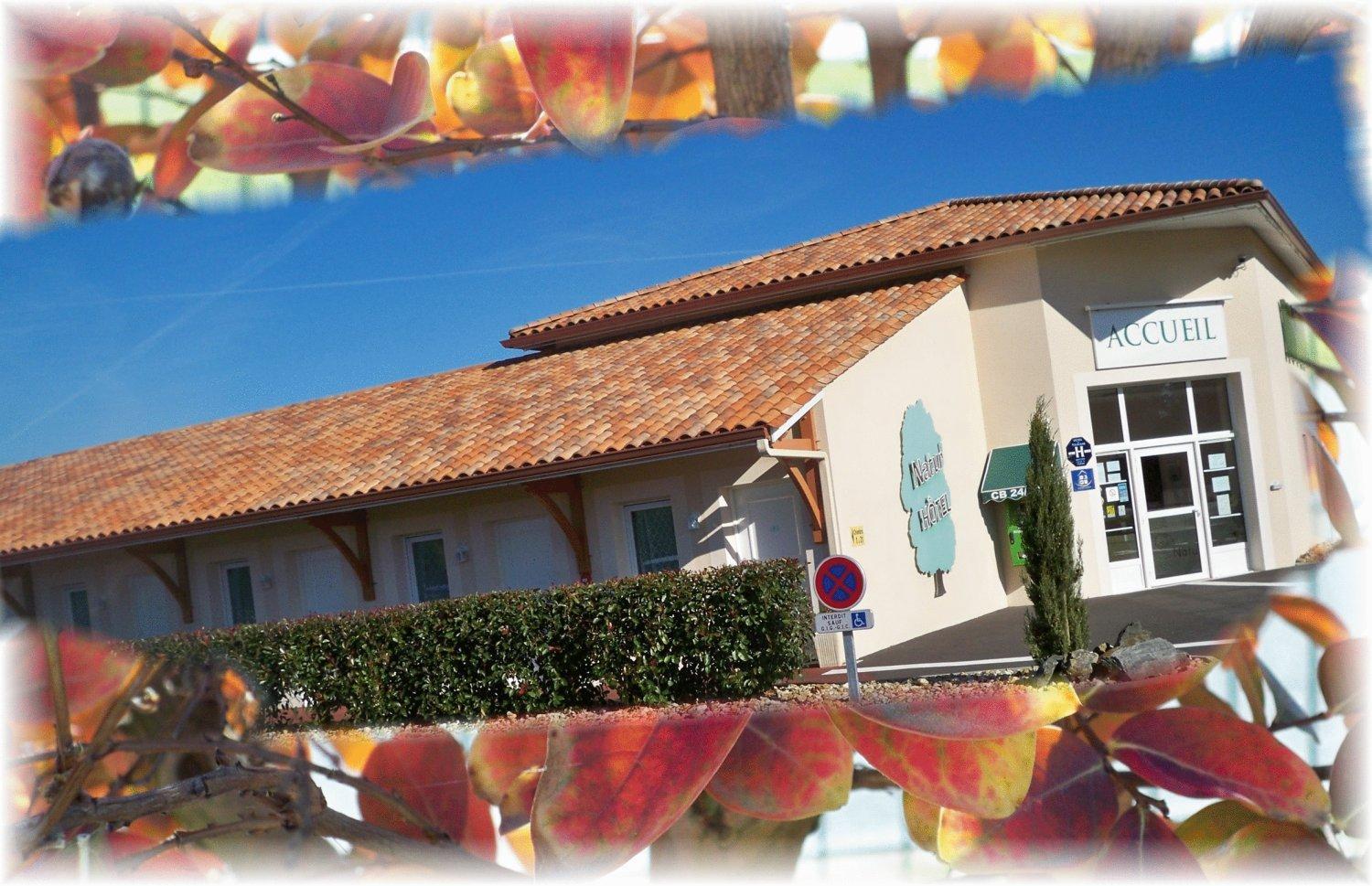 Natur'Hotel Menesplet Exterior photo
